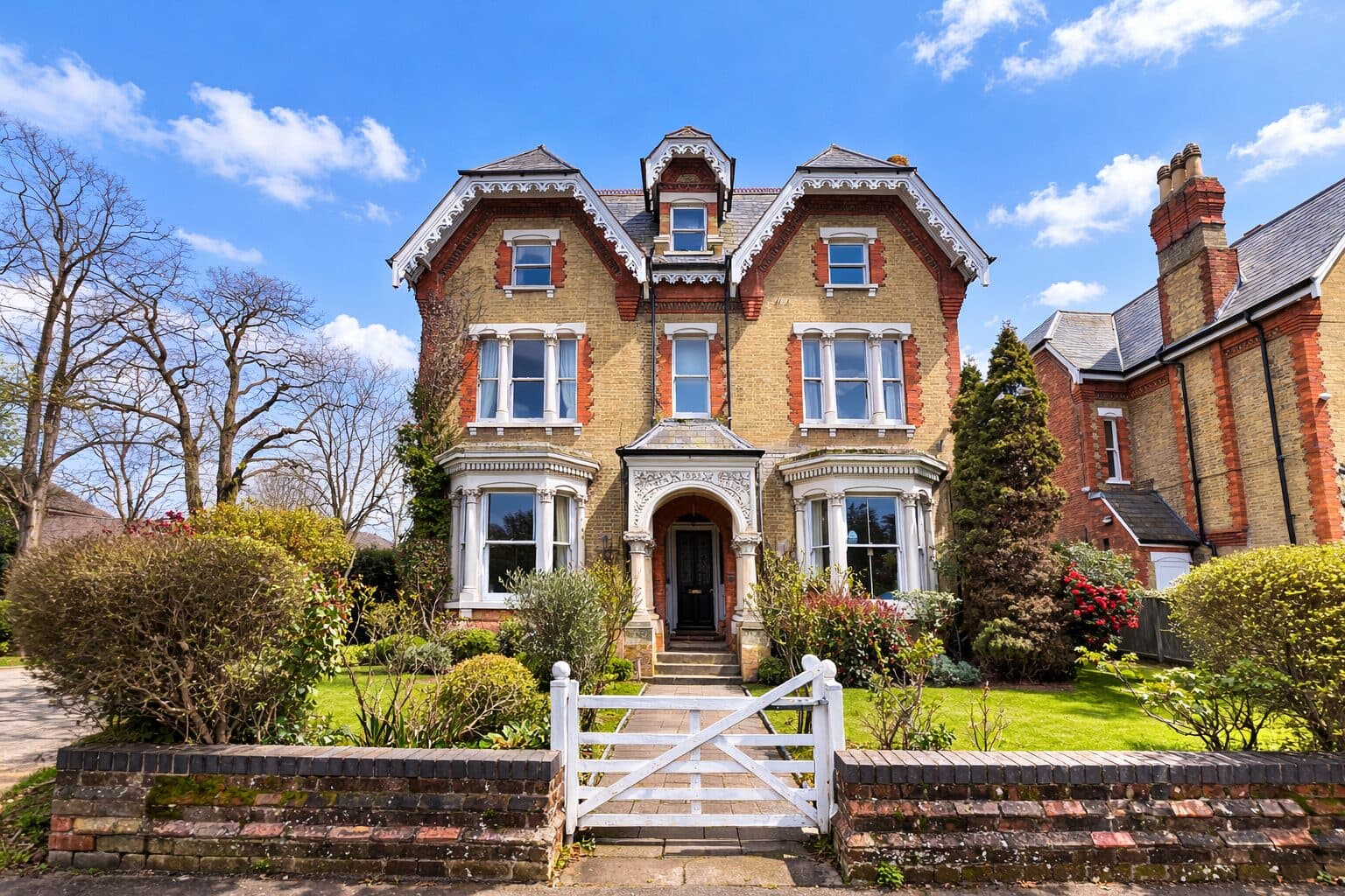 Flat 8, Spenser House, Aylesbury, 145 Wendover Road, HP21 9LL